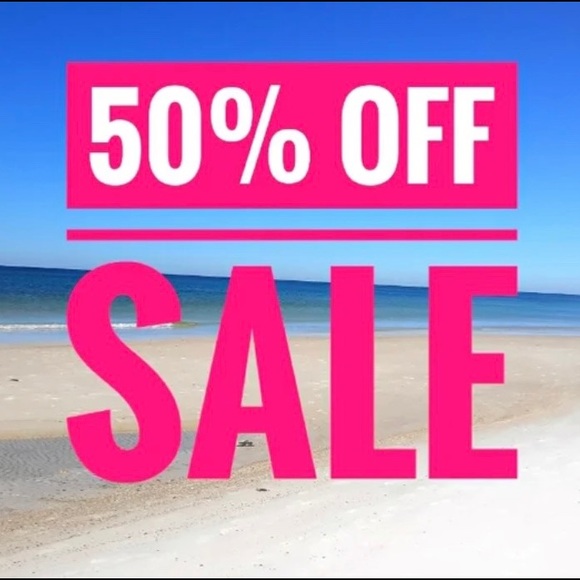 CLOSET CLEAR OUT - Picture 2 of 3